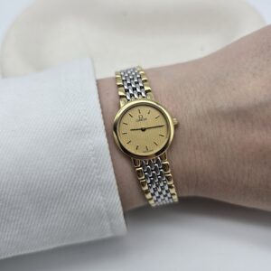 OMEGA DE VILLE - zegarek vintage na bransolecie na ręce