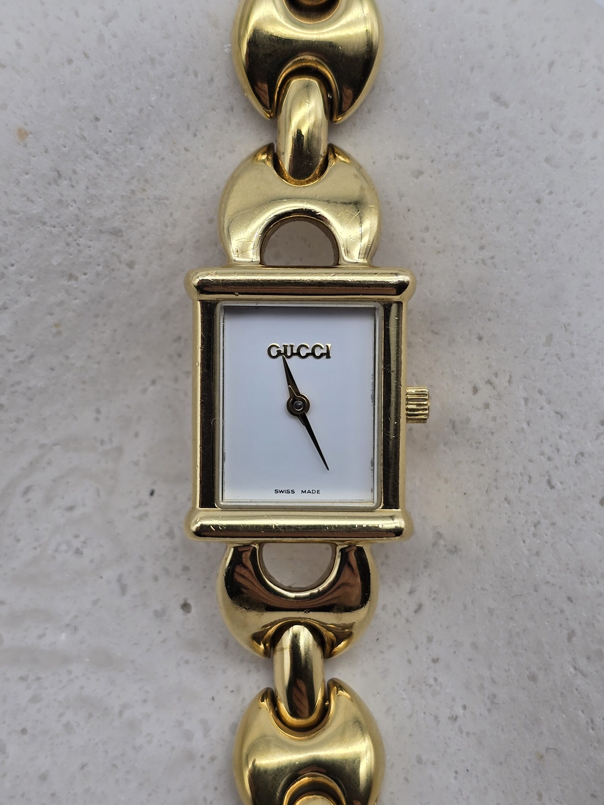 GUCCI 1800L - zegarek vintage na bransolecie, dwa wymienne paski, komplet z pudełkiem - obrazek 3