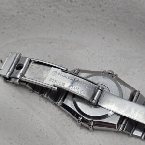 OMEGA CONSTELLATION - zegarek vintage zbliżenie na zapięcie