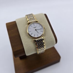 LONGINES LA GRANDE CLASSIQUE - zegarek na bransolecie widok od frontu