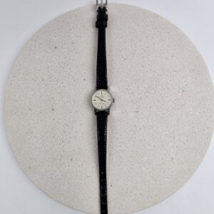 OMEGA GENÉVE - zegarek vintage widok z góry