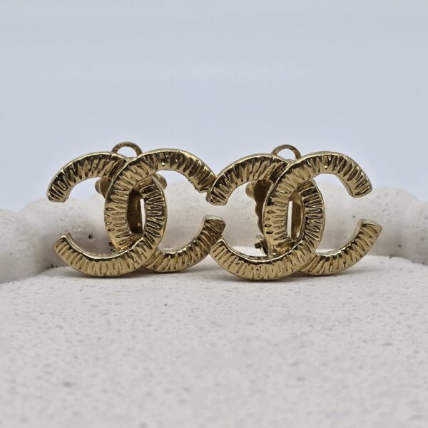 CHANEL- złote klipsy vintage