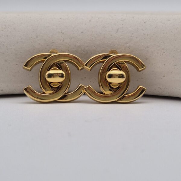 CHANEL - złote klipsy vintage