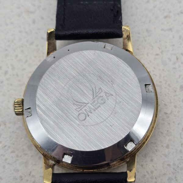 OMEGA GENEVE AUTOMATIC – Zegarek unisex vintage zbliżenie na tył