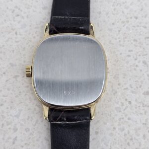 OMEGA DE VILLE – Złoty zegarek vintage zbliżenie na tył