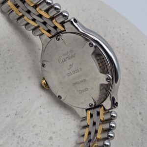 CARTIER - zegarek vintage na bransolecie zbliżenie na tył