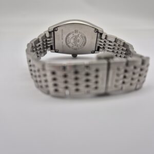 LONGINES EVIDENZA - srebrny zegarek vintage na bransolecie zbliżenie na dekiel