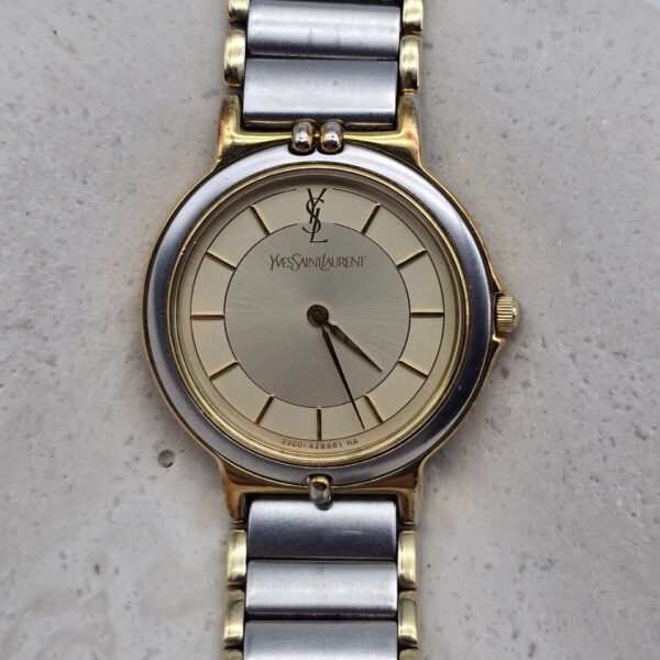 YSL - minimalistyczny zegarek vintage na bransolecie