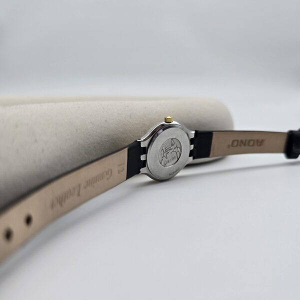 OMEGA - kwarcowy zegarek vintage detal