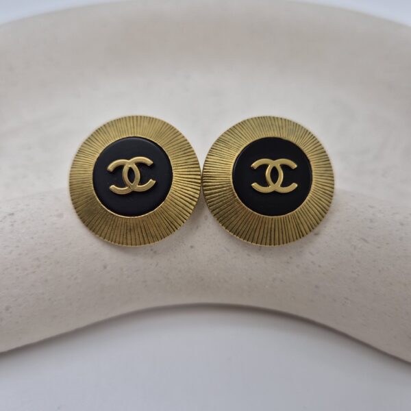 CHANEL - klipsy vintage z logo