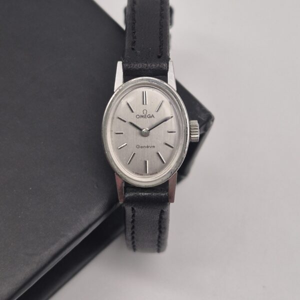 OMEGA - delikatny zegarek vintage z 1969r