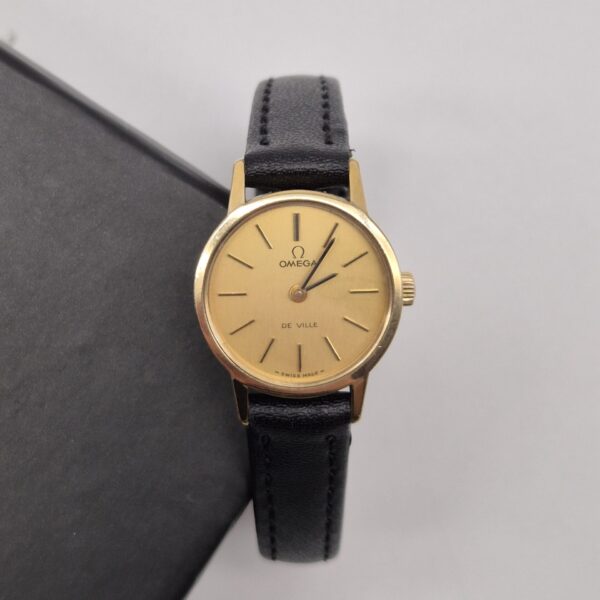 OMEGA - mechaniczny zegarek vintage z 1974r.