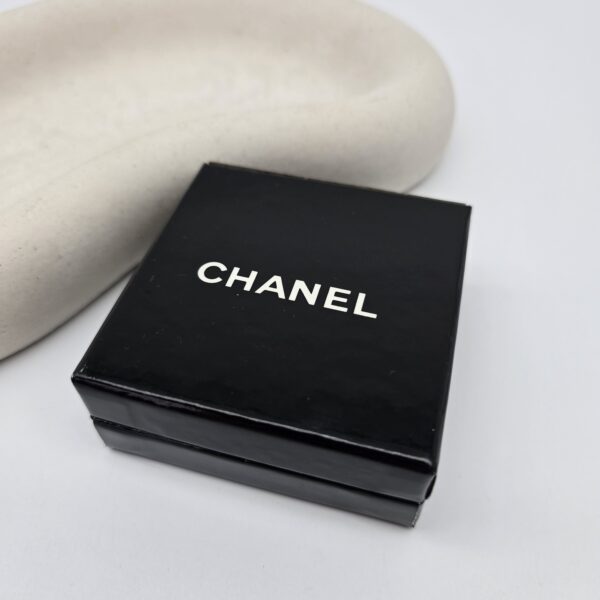 CHANEL - klipsy vintage z perłą pudełko