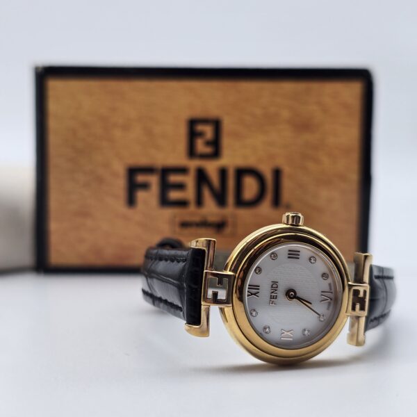 FENDI zegarek vintage na czarnym pasku z kartą