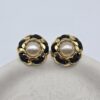 CHANEL - masywne klipsy vintage przeplecione czarnym paskiem