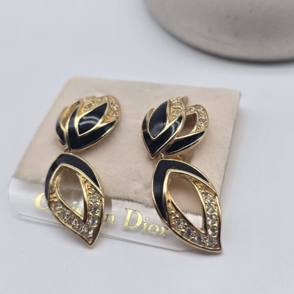 DIOR - wiszące klipsy vintage z emalią i kryształkami na poduszce