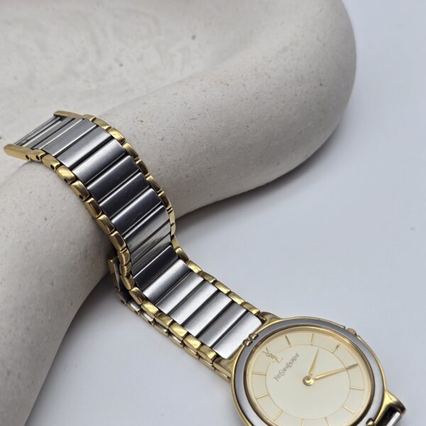 YSL – minimalistyczny zegarek vintage w bikolorze, lata 90. artystyczne