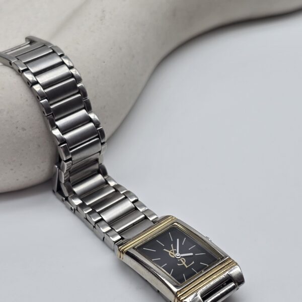 YVES SAINT LAURENT – geometryczny zegarek vintage z czarną tarczą tarcza