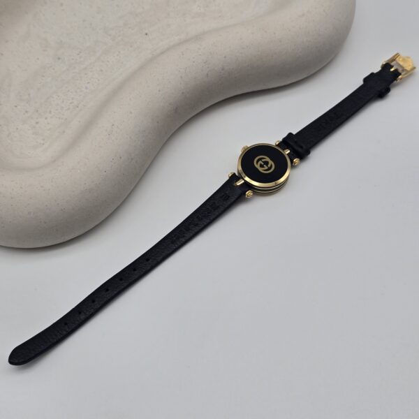 GUCCI - minimalistyczny zegarek vintage z czarną tarczą tył