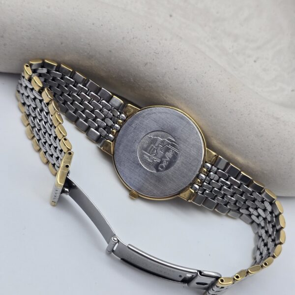 OMEGA – elegancki zegarek vintage na bransolecie, lata 90. tył