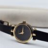 GUCCI - minimalistyczny zegarek vintage z czarną tarczą