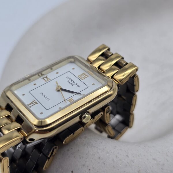 GIVENCHY - elegancki zegarek vintage z prostokątną kopertą, lata 90. koronka