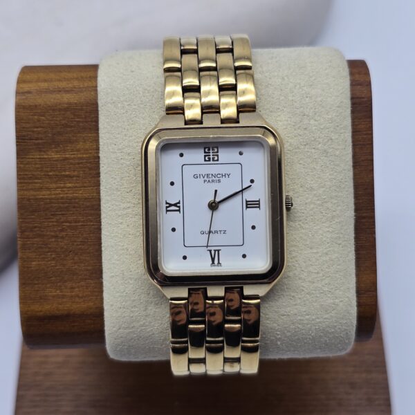 GIVENCHY - elegancki zegarek vintage z prostokątną kopertą, lata 90. front