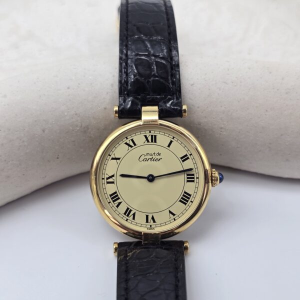 CARTIER - zegarek vintage Must de Cartier Vendôme Vermeil z rzymskimi indeksami przy podstawce