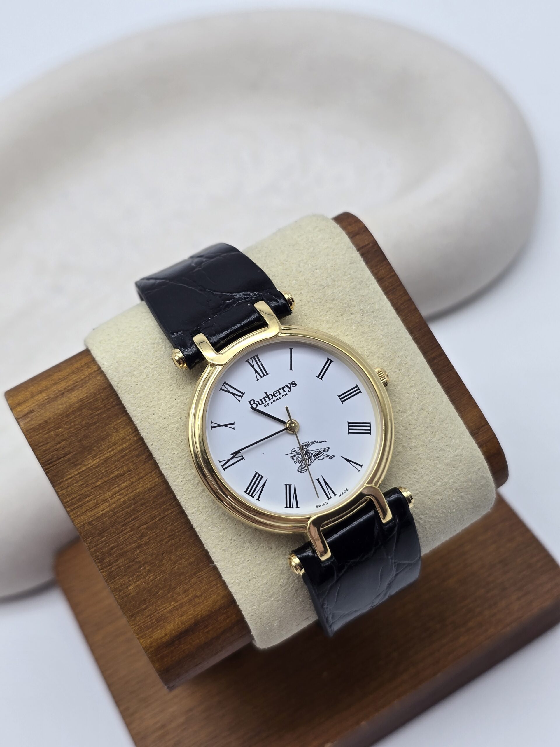 BURBERRY - złoty zegarek vintage z rzymskimi indeksami, lata 90. - obrazek 7