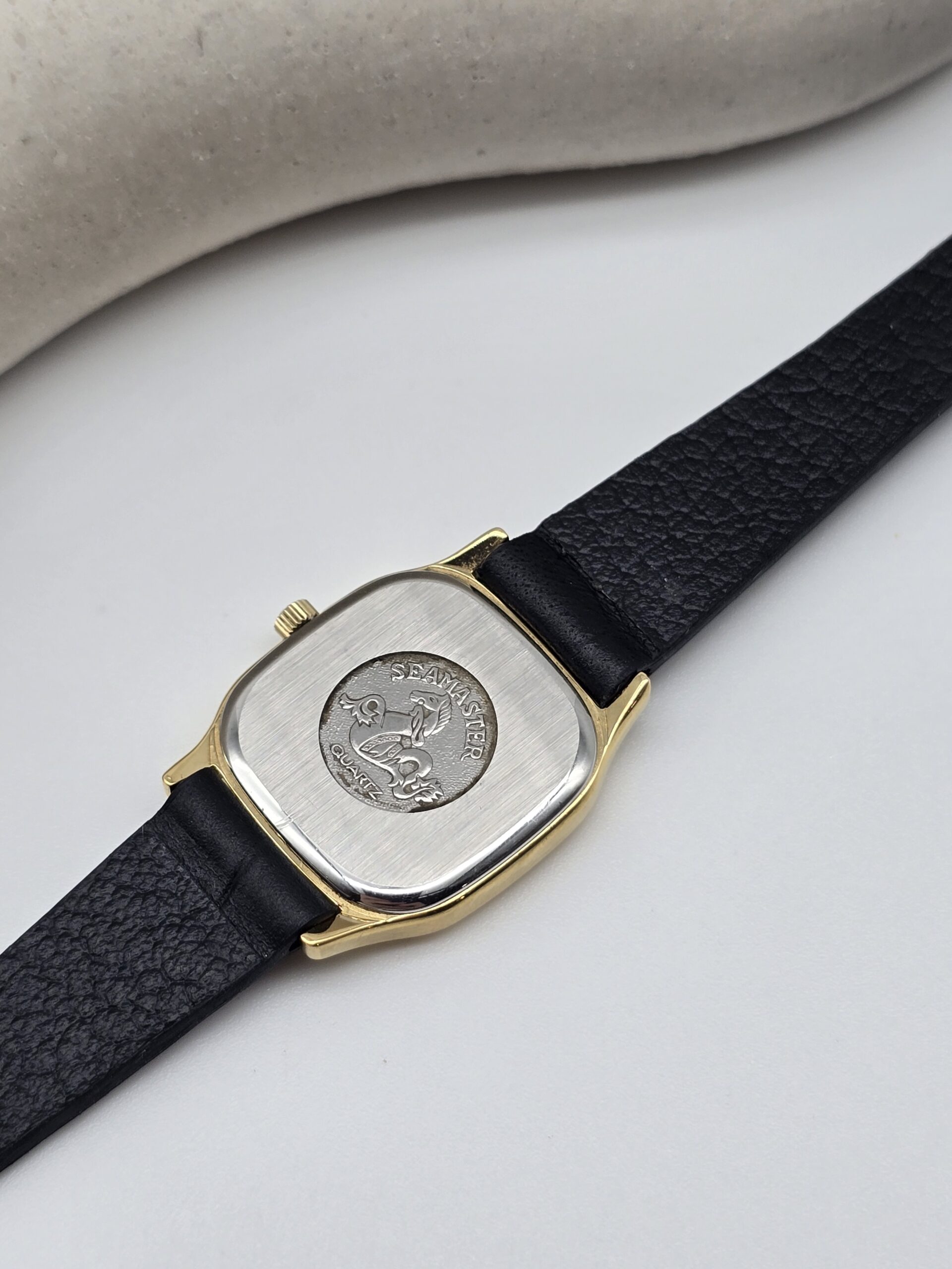 OMEGA – zegarek vintage złoty Seamaster z datownikiem, lata 90. dekiel