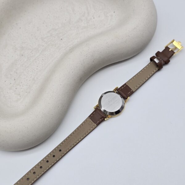 OMEGA – zegarek vintage złoty De Ville Quartz, lata 90. tył