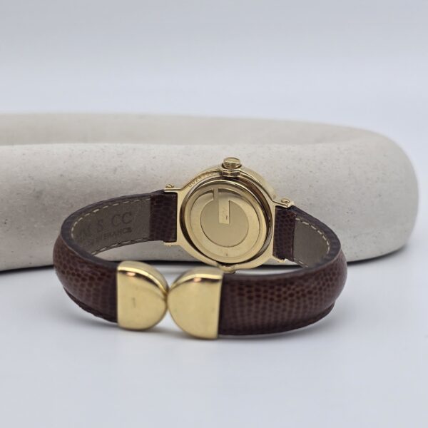 GUCCI - elegancki zegarek vintage z brązowym paskiem, lata 90. tył