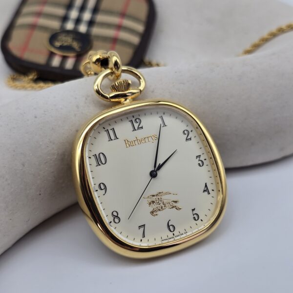 BURBERRY - kieszonkowy zegarek vintage z jasną tarczą front