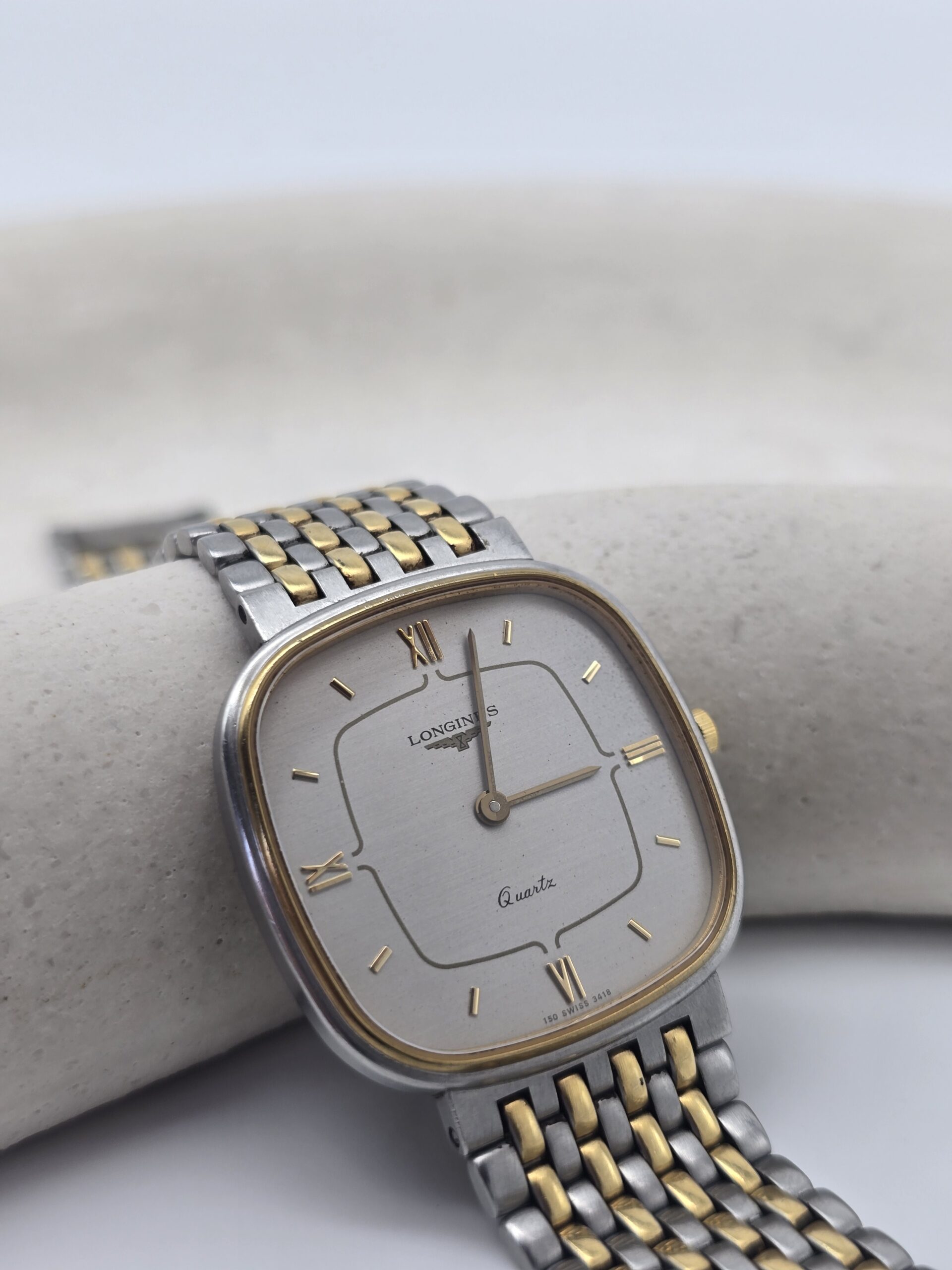 LONGINES - ozdobny zegarek vintage na bransolecie, lata 90. front