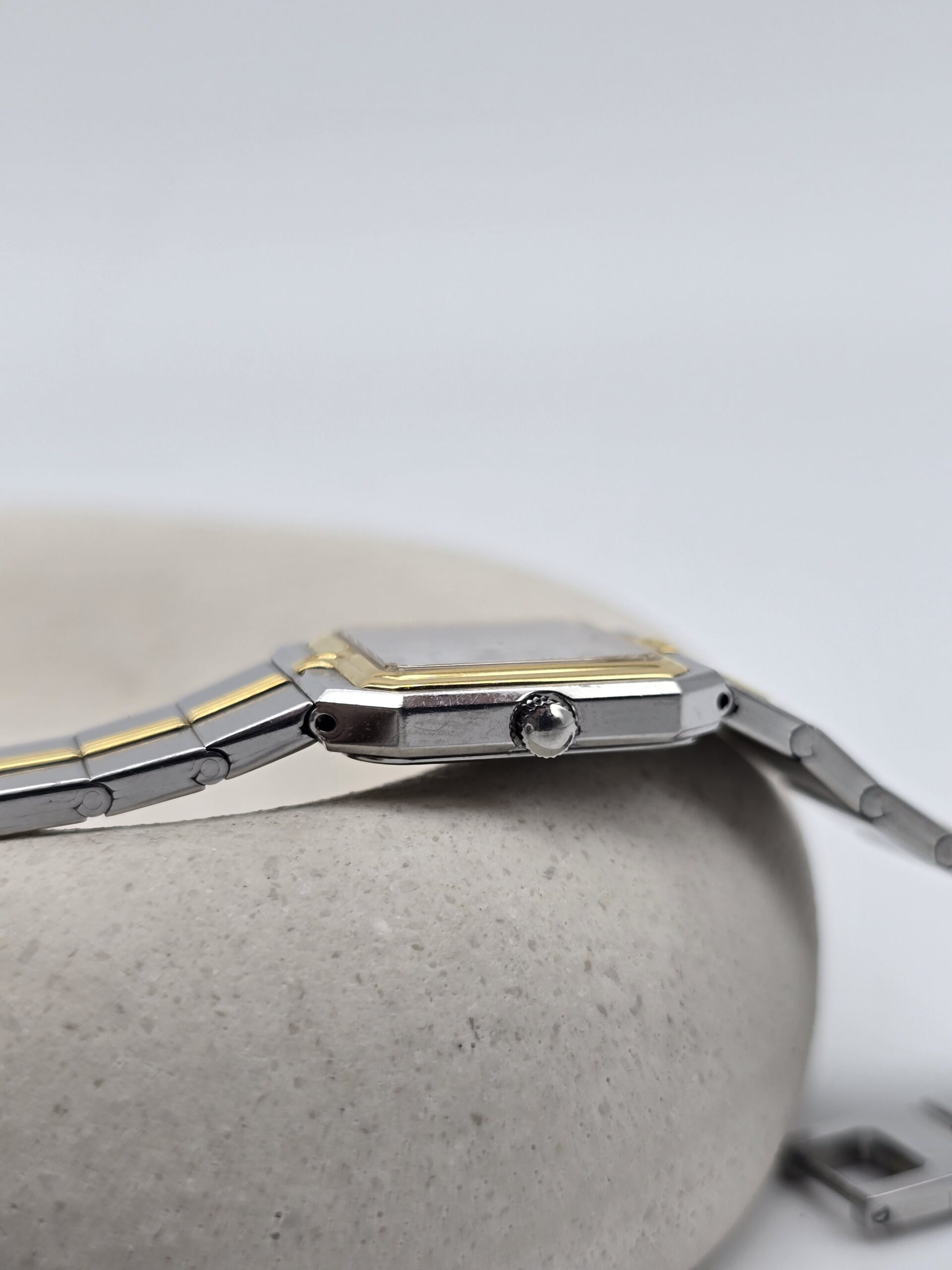 LONGINES - elegancki zegarek vintage z kwadratową kopertą koronka
