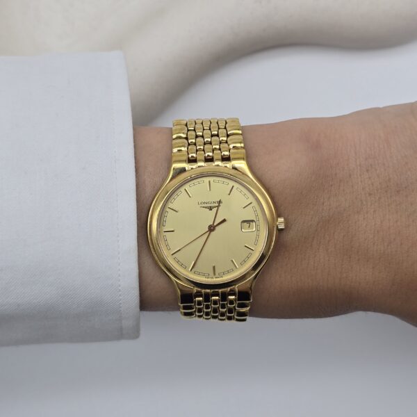 Longines Les Grandes Classiques - zegarek vintage na bransolecie nadgarstek