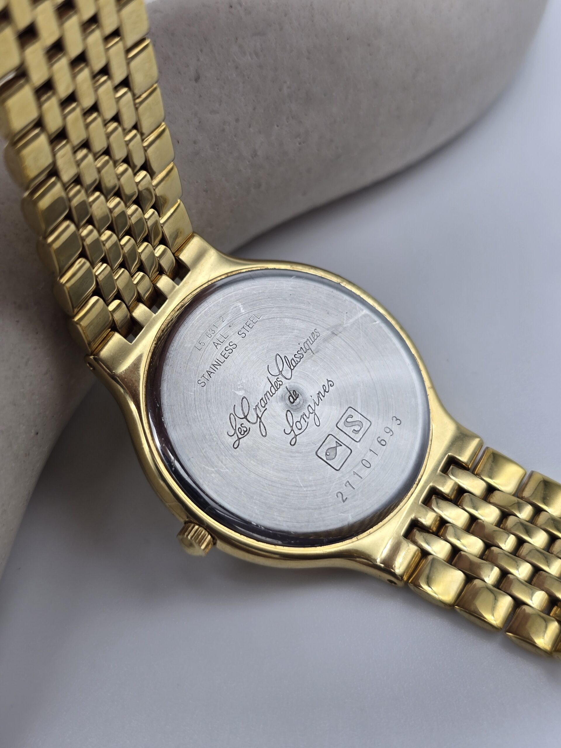Longines Les Grandes Classiques - zegarek vintage na bransolecie tył
