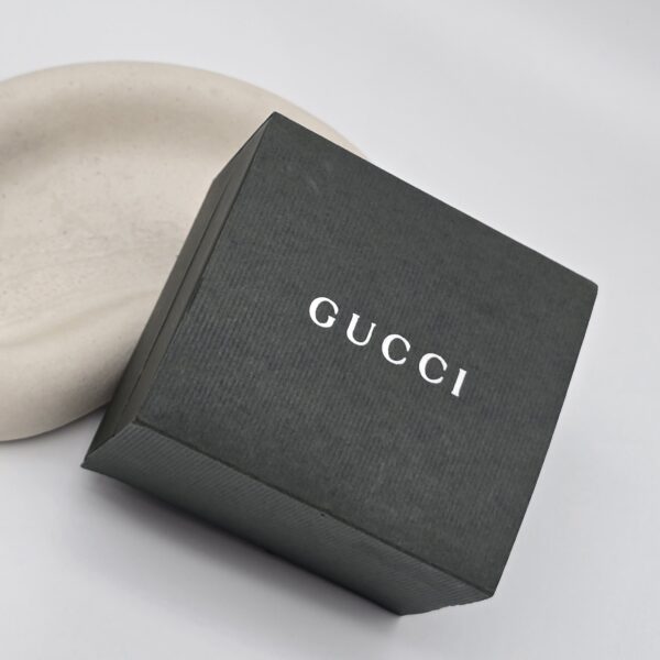 GUCCI 9000M - elegancki zegarek vintage z datownikiem, lata 90. pudełko