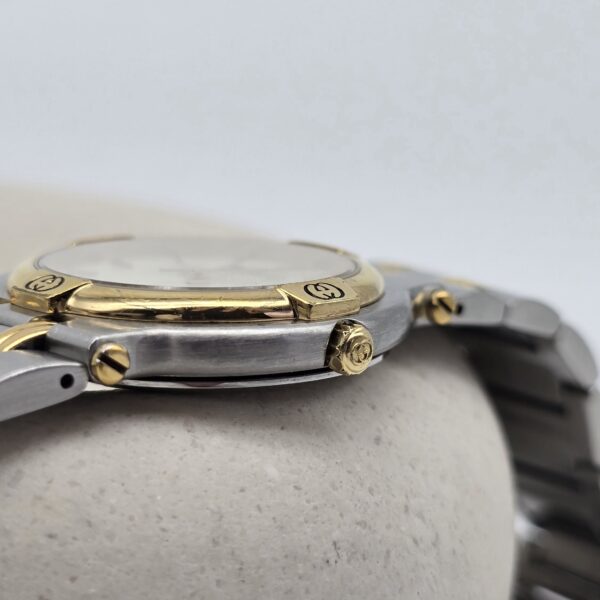 GUCCI 9000M - elegancki zegarek vintage z datownikiem, lata 90. koronka