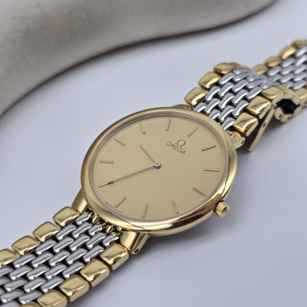 OMEGA De Ville- elegancki zegarek vintage z liniowymi indeksami front 1