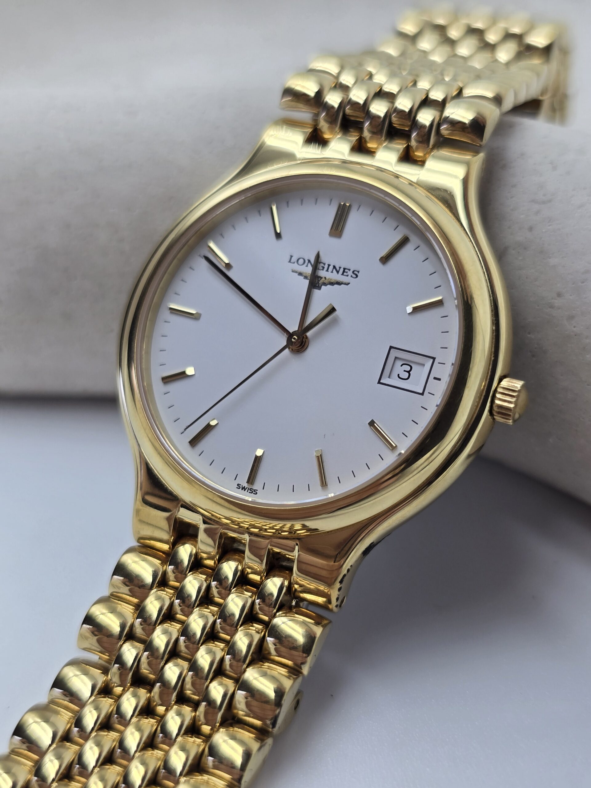 LONGINES Flagship - klasyczny zegarek vintage z datownikiem front