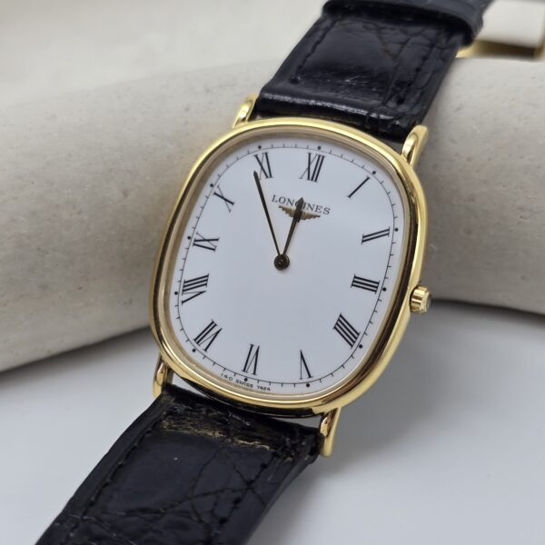 LONGINES La Grandes Classiques - klasyczny zegarek vintage z rzymskimi indeksami front