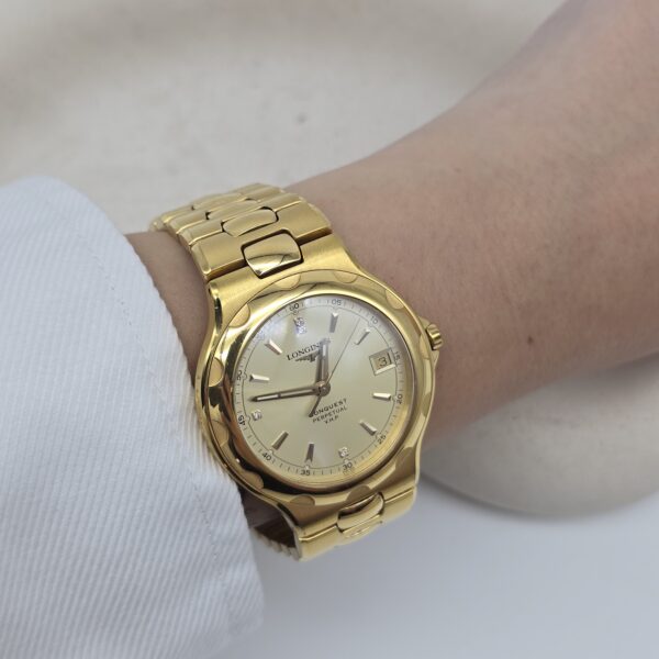 LONGINES Conquest - elegancki zegarek vintage na bransolecie