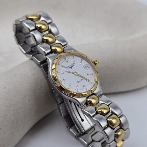 LONGINES Conquest - elegancki zegarek vintage na bransolecie doatkowe