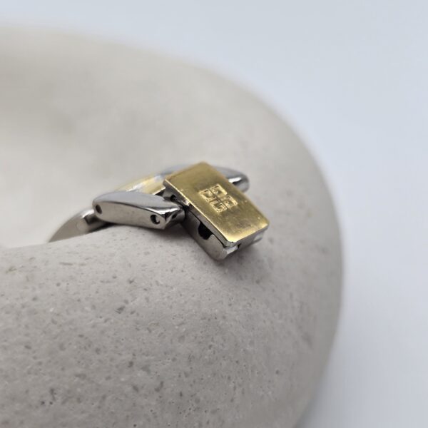 GIVENCHY - klasyczny zegarek vintage na bransolecie z jasną tarczą zapięcie