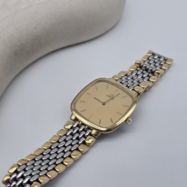 OMEGA De Ville - zegarek vintage na bransolecie z liniowymi indeksami długość