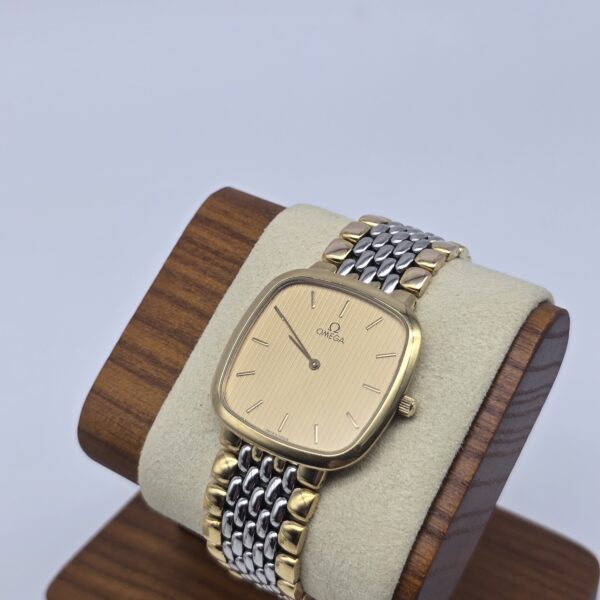 OMEGA De Ville - zegarek vintage na bransolecie z liniowymi indeksami stoajk