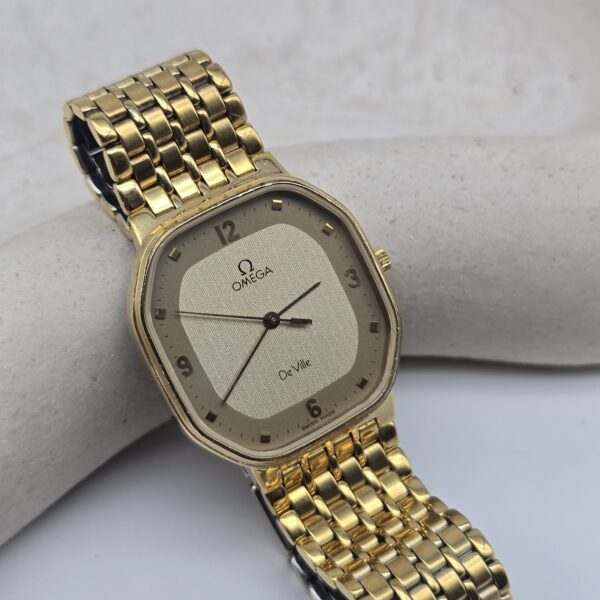 OMEGA De Ville - elegancki zegarek vintage na bransolecie