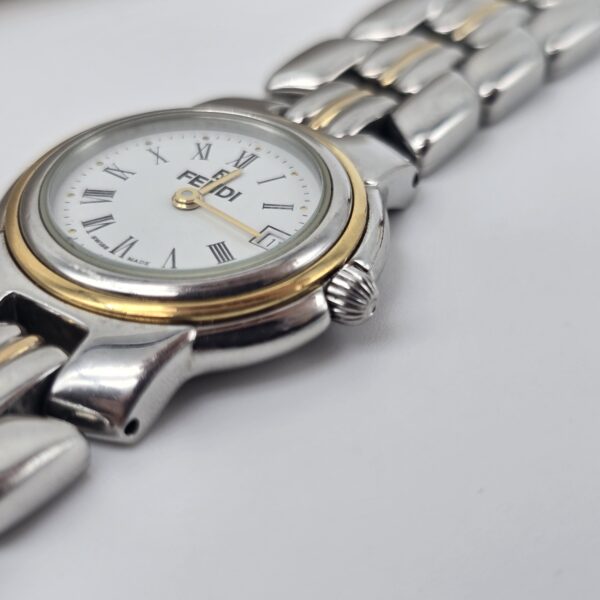 FENDI 980L - elegancki zegarek vintage na bransolecie z datownikiem koronka