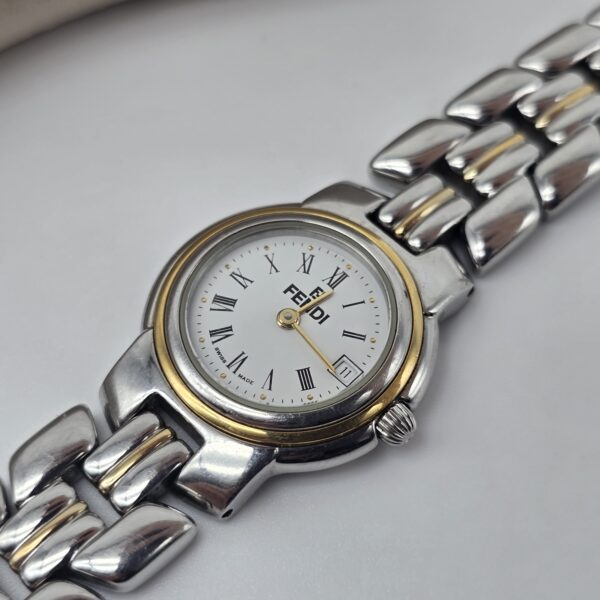FENDI 980L - elegancki zegarek vintage na bransolecie z datownikiemtarcza